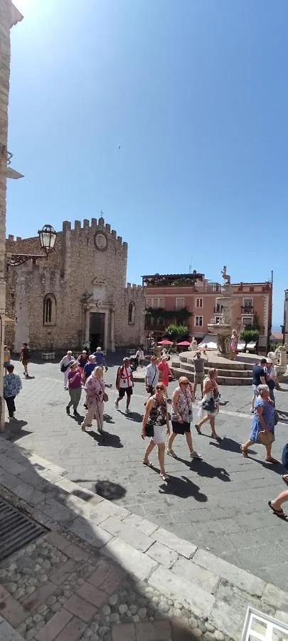 Bed & Breakfast B&B Akropolis Taormina Italy