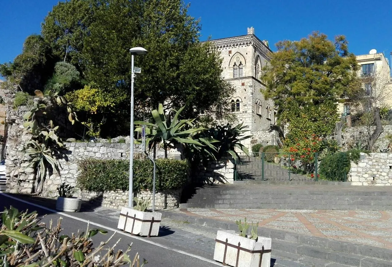 B&B Akropolis Taormine 0*,  Italie